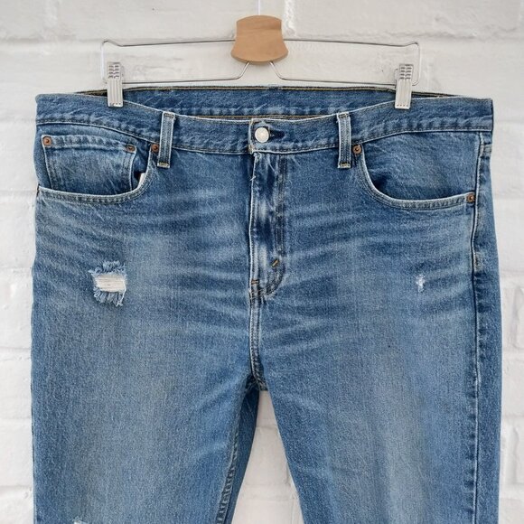 Levis Jeans Mens 38x30 511 Blue Straight Leg Distressed Mid Rise Mid Wash - Picture 3 of 12